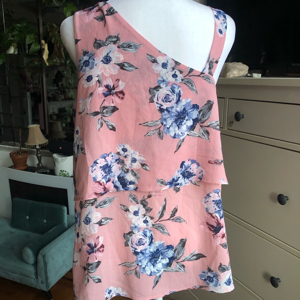 FAITH & JOY FLORAL TOP 🌸